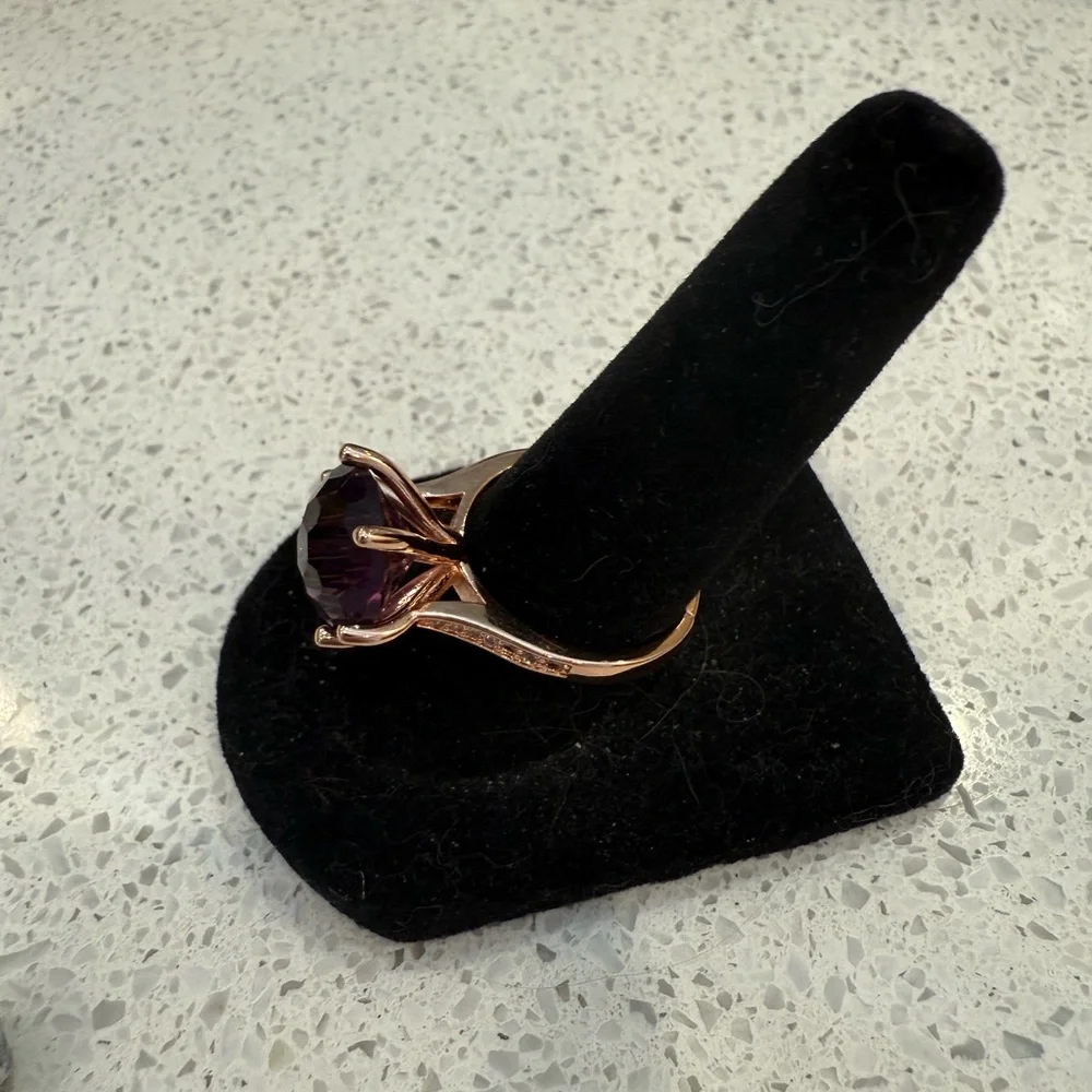 Amethyst Ring - Picture 3 of 5